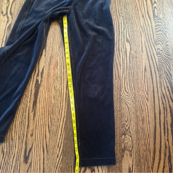 Lululemon scuba straight leg 7/8 ankle velvet corduroy size 2 - Picture 8 of 8